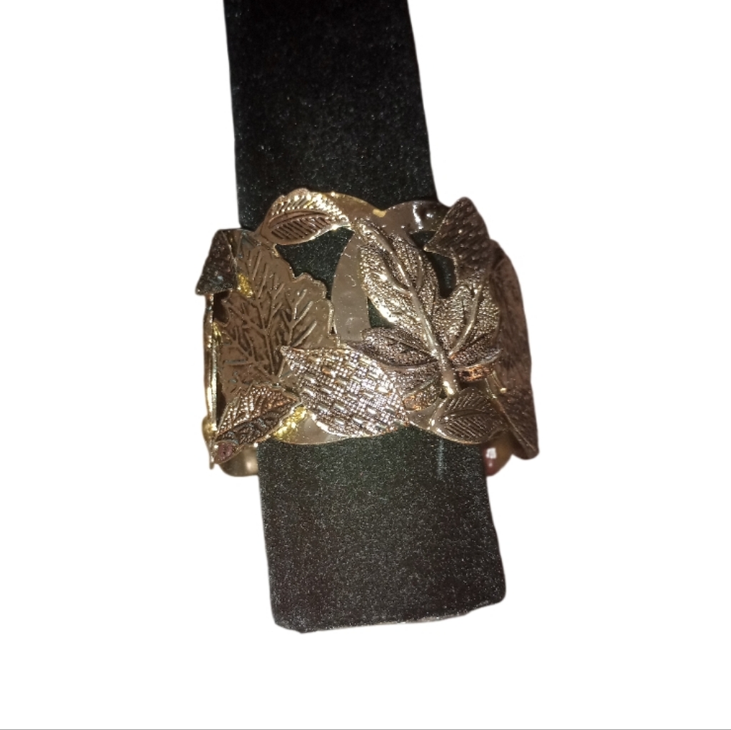 Leaf Cuff
